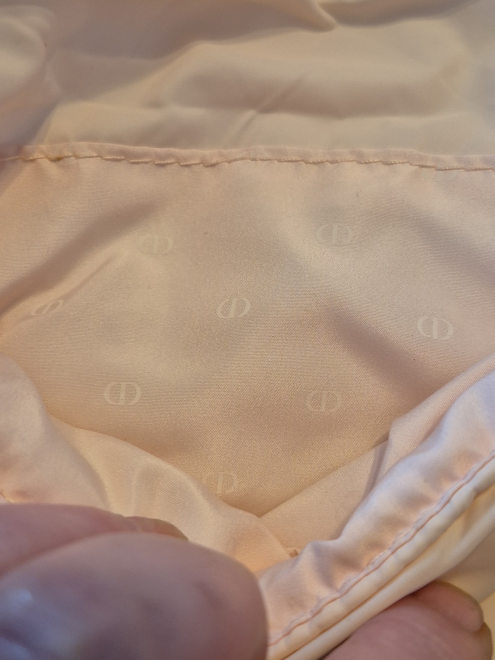 NWT Dior Blush Satin Clutch with Silver CD Emblem [B5-5] - Picture 6 of 9